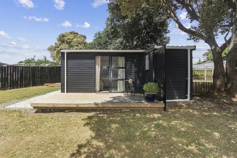 Photo of property in 19a Leaming Place, Clarks Beach, 2122