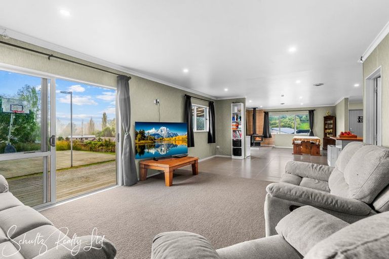 Photo of property in 30 Settlement Road, Kaiwaka, 0573