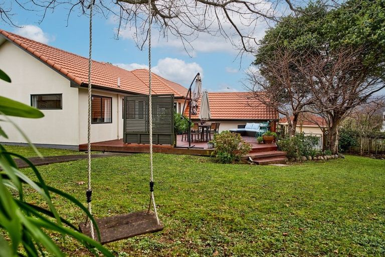 Photo of property in 2 Birkinshaw Grove, Riverstone Terraces, Upper Hutt, 5018