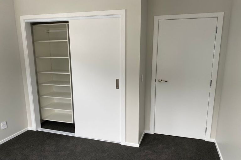 Photo of property in 8/64 Glen Road, Stokes Valley, Lower Hutt, 5019