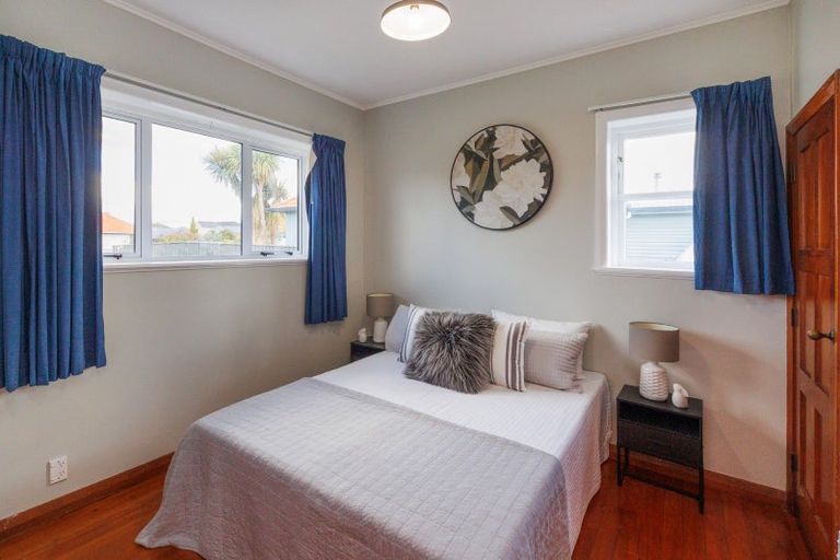 Photo of property in 45 Frederick Street, Terrace End, Palmerston North, 4410