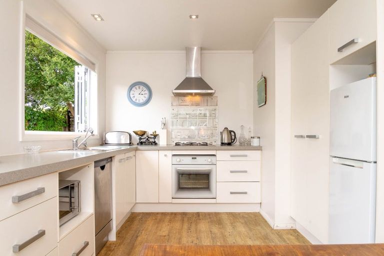 Photo of property in 76 Sunderland Street, Clyde, 9330