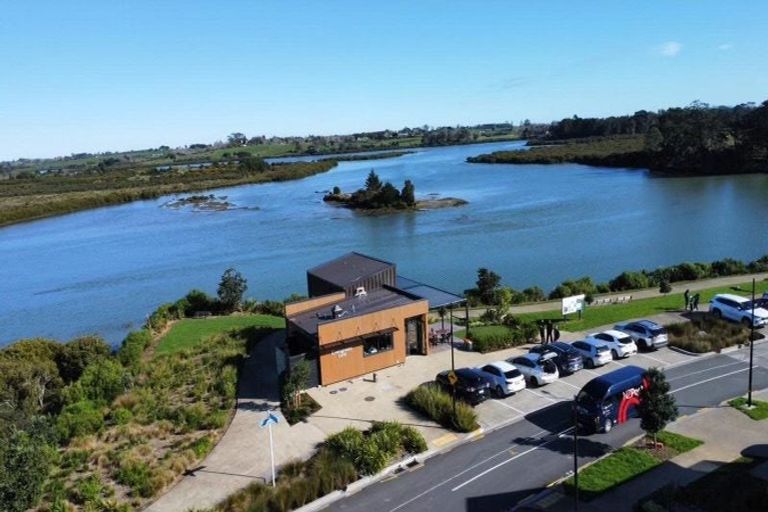 Photo of property in 245 Park Estate Road, Karaka, Papakura, 2113