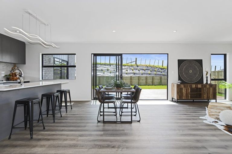 Photo of property in 52 Pinehurst Crescent, Morrinsville, 3300