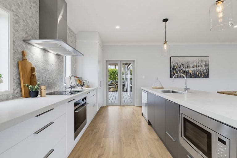 Photo of property in 24 Hitchen Road, Pokeno, 2402