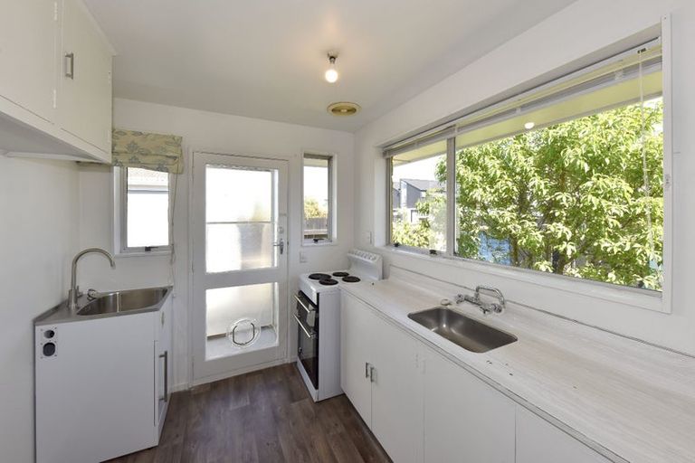 Photo of property in 1/80 Charles Street, Waltham, Christchurch, 8011