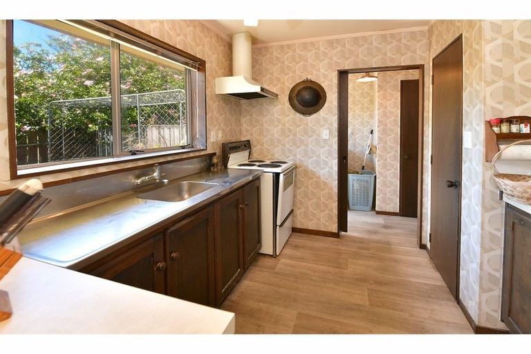 Photo of property in 3b West Hoe Road, Orewa, 0931