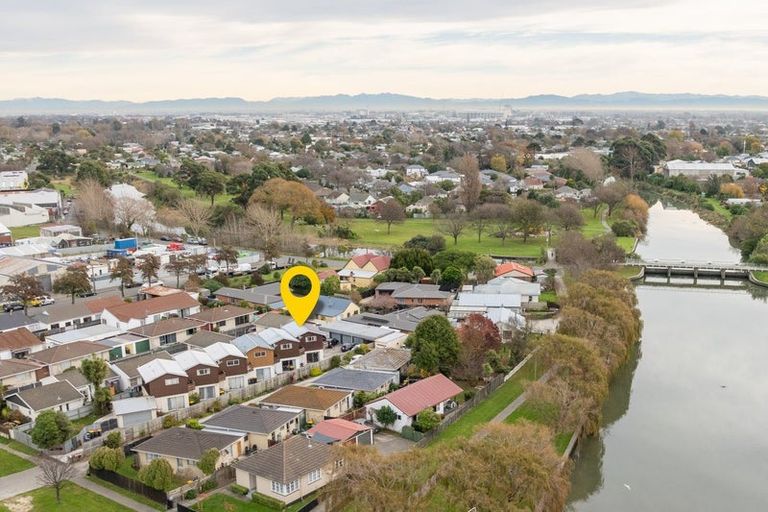 Photo of property in 6/8 Lane Street, Woolston, Christchurch, 8023