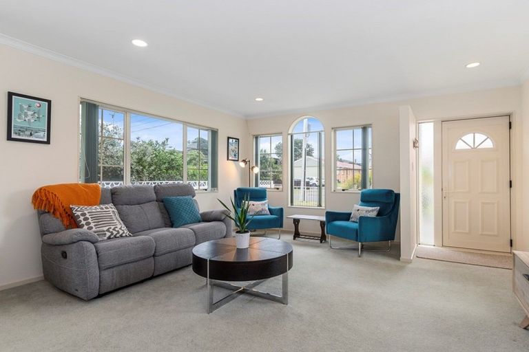 Photo of property in 56a Pitau Road, Mount Maunganui, 3116