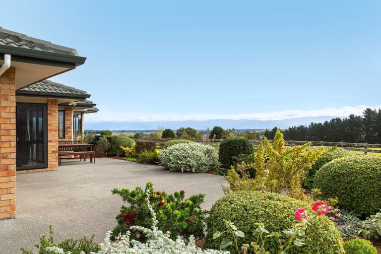 Photo of property in 184 Glenmorven Road, Morison Bush, Greytown, 5794