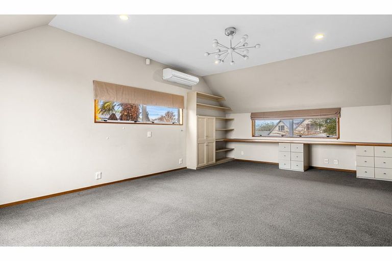 Photo of property in 3 Quirk Place, Sockburn, Christchurch, 8042