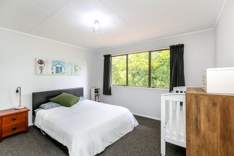 Photo of property in 12a Ranfurly Street, Frankleigh Park, New Plymouth, 4310