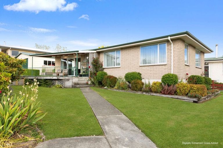 Photo of property in 19 Walker Street, East Gore, Gore, 9710