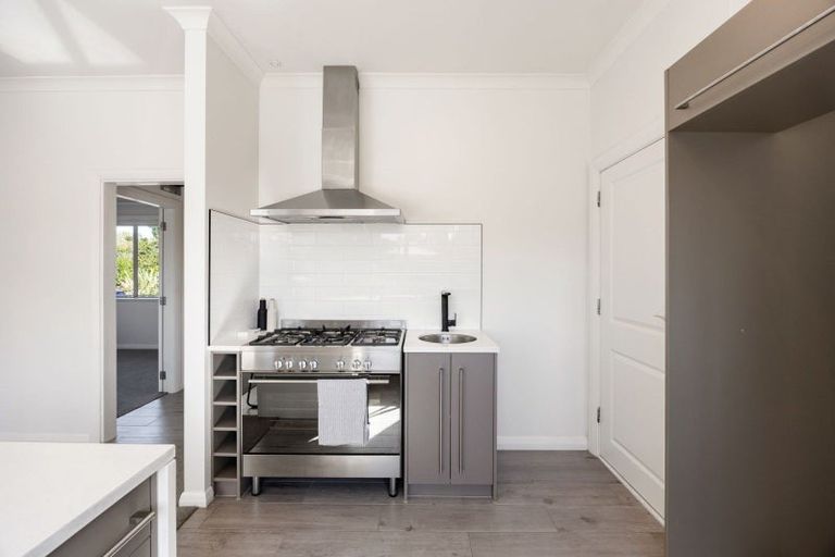 Photo of property in 11 Park Terrace, Hamilton Central, Hamilton, 3204