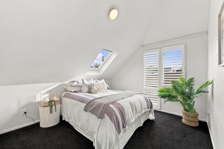 Photo of property in 74 Office Road, Merivale, Christchurch, 8014