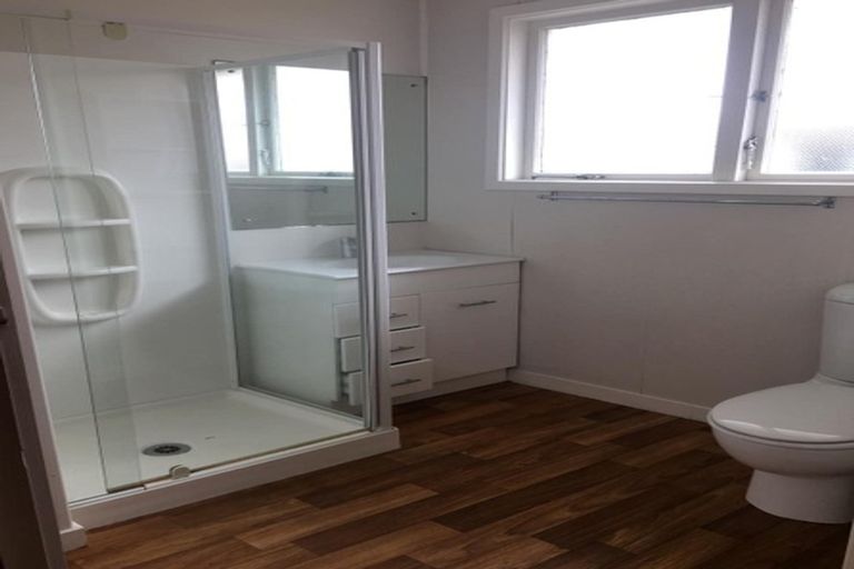 Photo of property in 2/8 Scott Road, Papakura, 2110