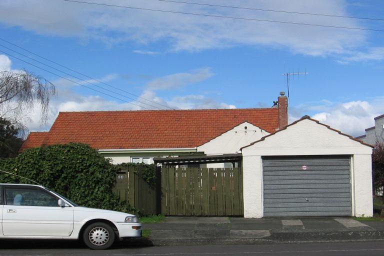 Photo of property in 24 Norfolk Street, Regent, Whangarei, 0112