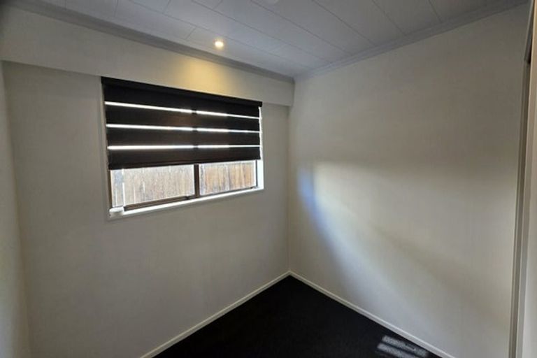Photo of property in 7 Poplar Grove, Whalers Gate, New Plymouth, 4310