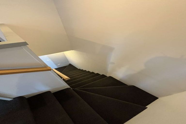 Photo of property in 132-134 George Street, Stokes Valley, Lower Hutt, 5019