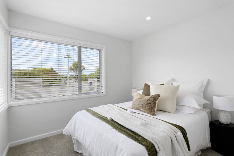 Photo of property in 57 Charlcott Street, Burnside, Christchurch, 8053