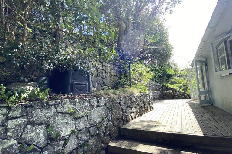 Photo of property in 60 Orangi Kaupapa Road, Northland, Wellington, 6012