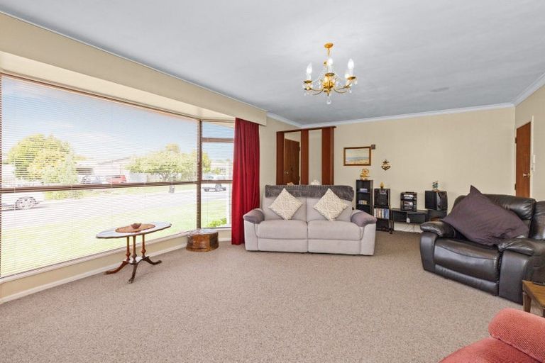 Photo of property in 1402 Warwick Place, Mayfair, Hastings, 4122