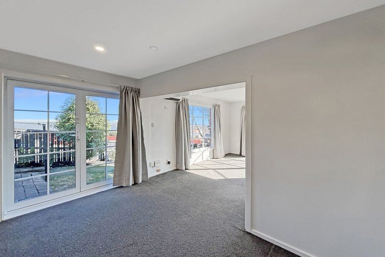 Photo of property in 35 Hackthorne Road, Cashmere, Christchurch, 8022
