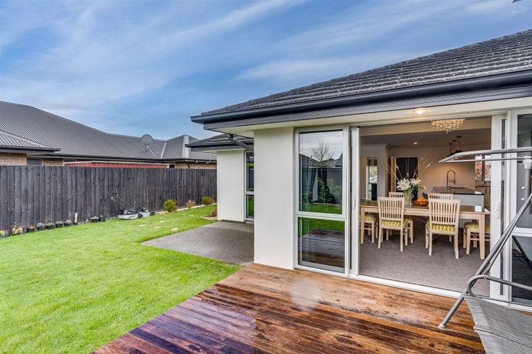 Photo of property in 17 Greenwich Street, Halswell, Christchurch, 8025