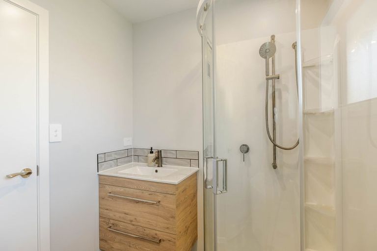 Photo of property in 114 Severn Street, Clifton, Invercargill, 9812