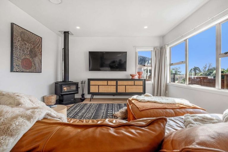 Photo of property in 20 Valley Road, Pukekohe, 2120