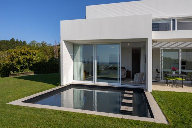 Photo of property in 107 Ngahere Park Road, Turitea, Palmerston North, 4472