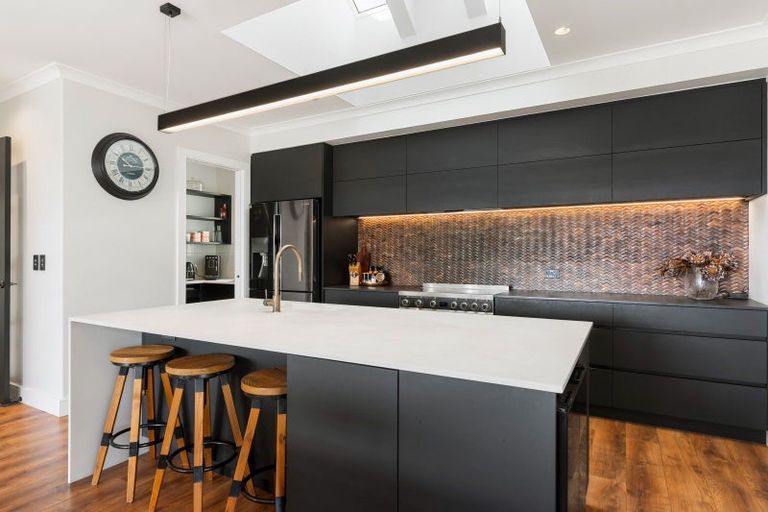 Photo of property in 205a Cameron Town Road, Pukekohe, 2678