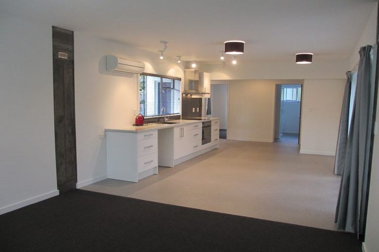 Photo of property in 2/28 Glandovey Road, Fendalton, Christchurch, 8052