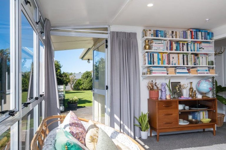 Photo of property in 118 Guppy Road, Taradale, Napier, 4112