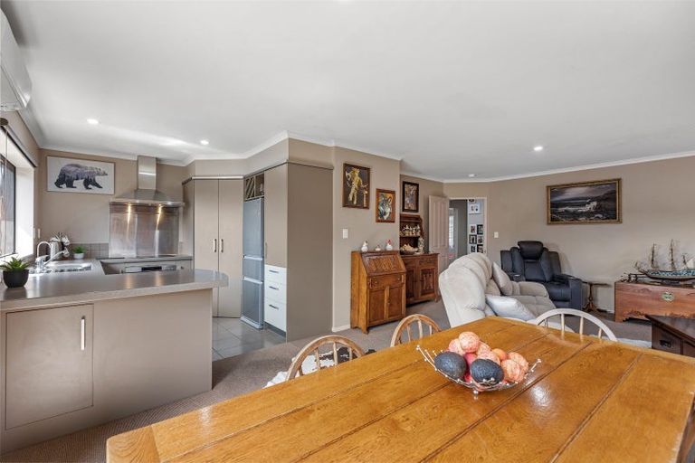 Photo of property in 64a Corinna Street, Welcome Bay, Tauranga, 3112