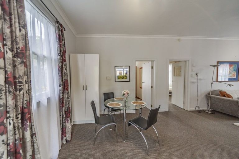 Photo of property in 8 Chaucer Road, Hospital Hill, Napier, 4110