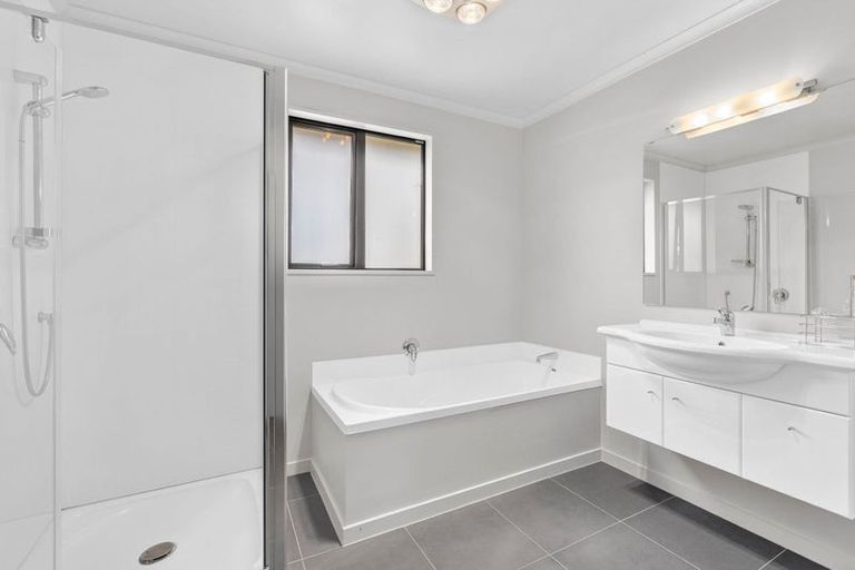 Photo of property in 35 Charles Court, Lake Hawea, Wanaka, 9382