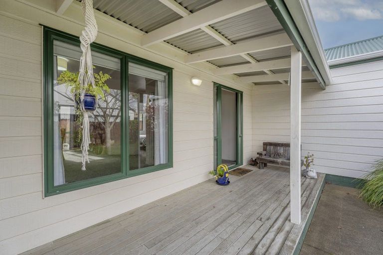 Photo of property in 7 Cholmondeley Crescent, Whitianga, 3510