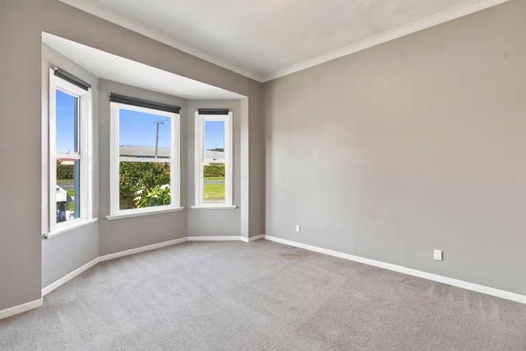 Photo of property in 19 Carey Street, Waitara, 4320