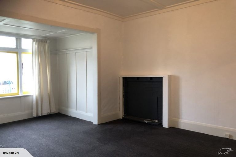 Photo of property in 15 Queens Parade, Devonport, Auckland, 0624