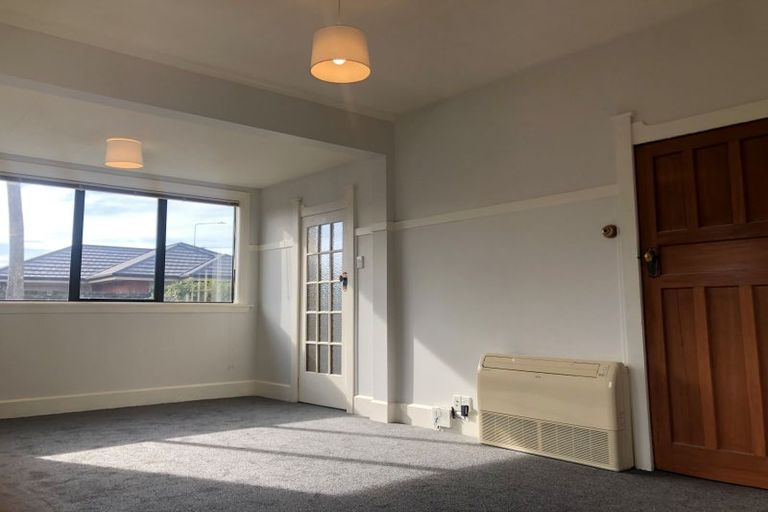 Photo of property in 1/29 Wilsons Road, Saint Martins, Christchurch, 8022