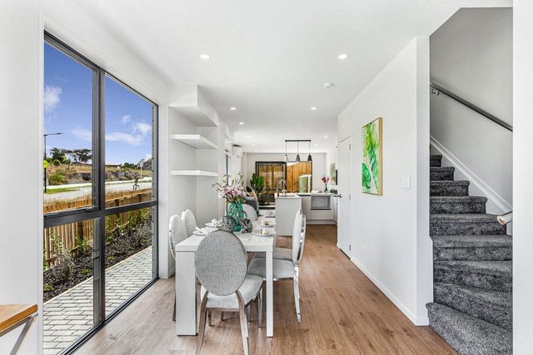 Photo of property in 200 Henwood Road, Westgate, Auckland, 0814