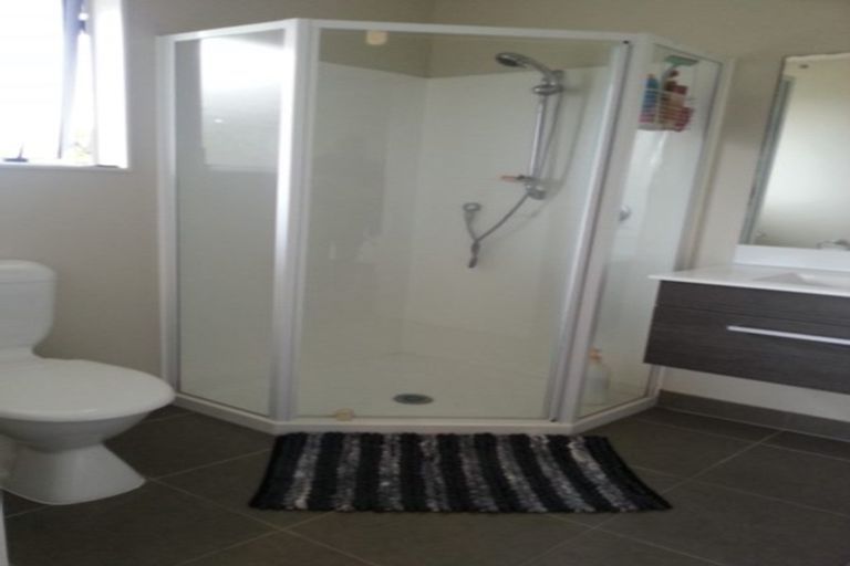 Photo of property in 70 Ngataringa Road, Devonport, Auckland, 0624