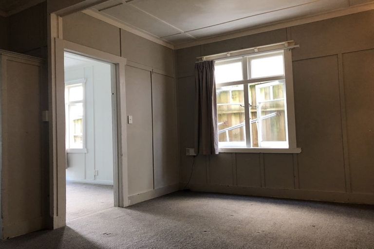 Photo of property in 18 Shoal Bay Road, Devonport, Auckland, 0624