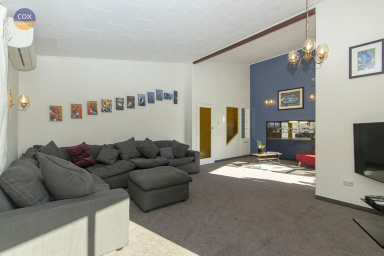 Photo of property in 16 Burns Road, Hospital Hill, Napier, 4110