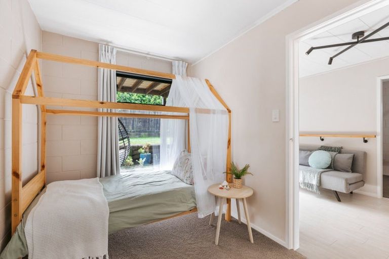 Photo of property in 103b Simpson Road, Papamoa Beach, Papamoa, 3118