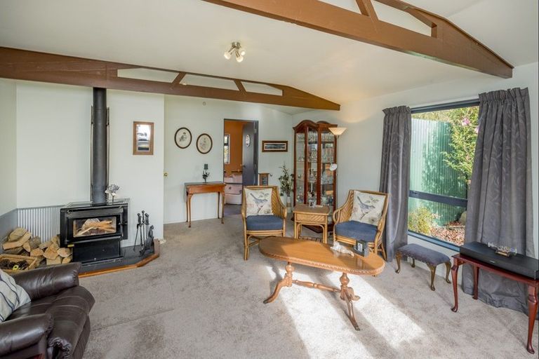 Photo of property in 32 Pratt Avenue, Foxton Beach, Foxton, 4815