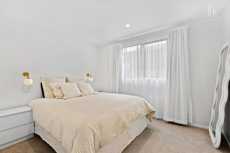 Photo of property in 60 Wooing Tree Avenue, Cromwell, 9310