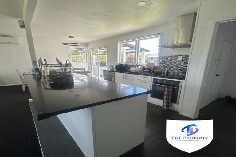 Photo of property in 45 Cargill Street, Papakura, 2110