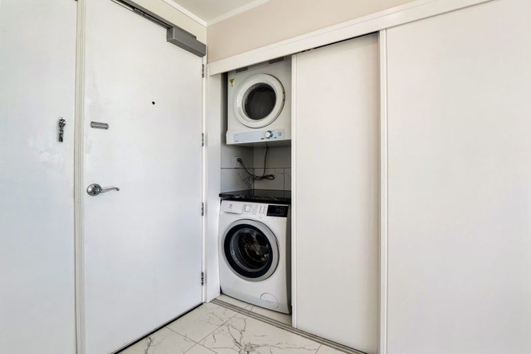 Photo of property in 405/23 Maunganui Road, Mount Maunganui, 3116